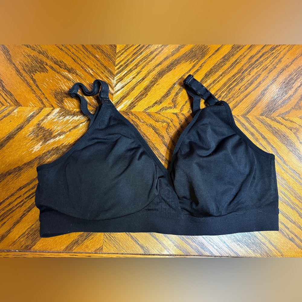 Black Wireless Nursing Bra